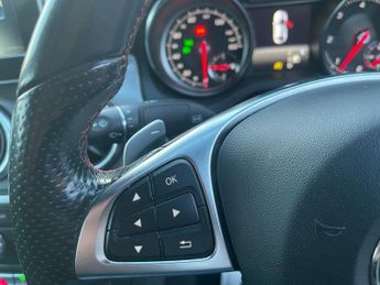 MERCEDES-BENZ CLA 2.1 CLA220d AMG Line Coupe 4dr Diesel 7G-DCT Euro 6 (s/s) (177 p