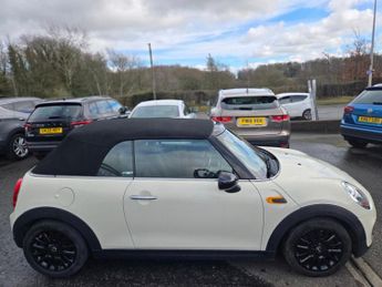 MINI CONVERTIBLE 1.5 Cooper Convertible 2dr Petrol Auto Euro 6 (s/s) (136 ps)