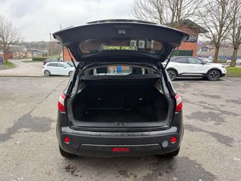 NISSAN QASHQAI 2.0 Tekna SUV 5dr Petrol CVT 4WD Euro 4 (141 ps)