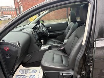 NISSAN QASHQAI 2.0 Tekna SUV 5dr Petrol CVT 4WD Euro 4 (141 ps)