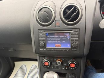 NISSAN QASHQAI 2.0 Tekna SUV 5dr Petrol CVT 4WD Euro 4 (141 ps)