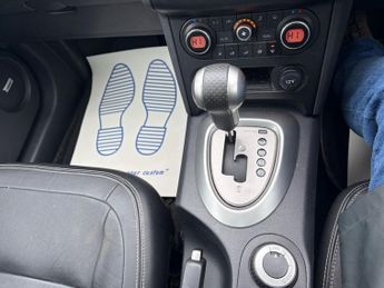 NISSAN QASHQAI 2.0 Tekna SUV 5dr Petrol CVT 4WD Euro 4 (141 ps)