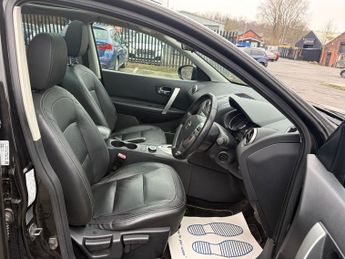 NISSAN QASHQAI 2.0 Tekna SUV 5dr Petrol CVT 4WD Euro 4 (141 ps)