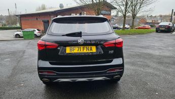 MG MG HS 1.5 T-GDI 16.6kWh Excite SUV 5dr Petrol Plug-in Hybrid Auto Euro