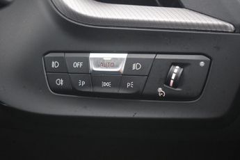 BMW 1 SERIES 1.5 118i M Sport (LCP) Hatchback 5dr Petrol DCT Euro 6 (s/s) (13