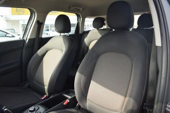 MINI COUNTRYMAN 1.5 Cooper Classic SUV 5dr Petrol Steptronic Euro 6 (s/s) (136 p