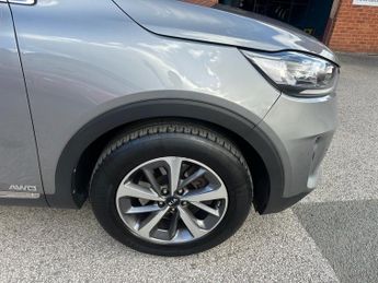 KIA SORENTO 2.2 CRDi KX-2 SUV 5dr Diesel Auto AWD Euro 6 (s/s) (197 bhp)