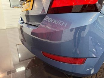 SKODA FABIA 1.0 TSI Colour Edition Hatchback 5dr Petrol DSG Euro 6 (s/s) (95