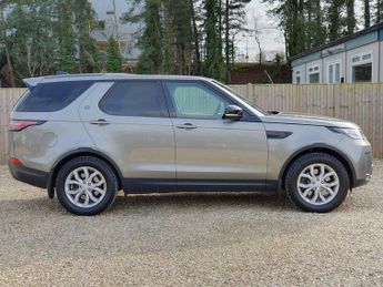 LAND ROVER DISCOVERY 3.0 TD V6 First Edition SUV 5dr Diesel Auto 4WD Euro 6 (s/s) (25