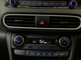 HYUNDAI KONA 1.6 h-GDi Premium SUV 5dr Petrol Hybrid DCT Euro 6 (s/s) (141 ps
