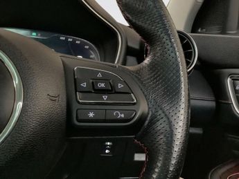 MG MG HS 1.5 T-GDI 16.6kWh Exclusive SUV 5dr Petrol Plug-in Hybrid Auto E