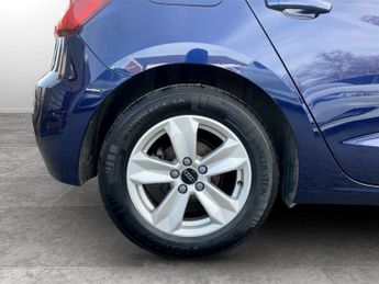 AUDI A1 1.0 TFSI 30 Technik Sportback 5dr Petrol S Tronic Euro 6 (s/s) (