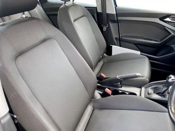 AUDI A1 1.0 TFSI 30 Technik Sportback 5dr Petrol S Tronic Euro 6 (s/s) (