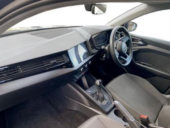 AUDI A1 1.0 TFSI 30 Technik Sportback 5dr Petrol S Tronic Euro 6 (s/s) (