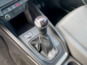 AUDI A1 1.0 TFSI 30 Technik Sportback 5dr Petrol S Tronic Euro 6 (s/s) (