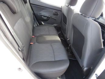 KIA PICANTO 1.1 Domino Hatchback 5dr Petrol Automatic (137 g/km, 64 bhp)