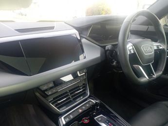 AUDI E-TRON GT 93.4kWh Saloon 4dr Electric Auto quattro (476 ps)