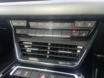 AUDI E-TRON GT 93.4kWh Saloon 4dr Electric Auto quattro (476 ps)
