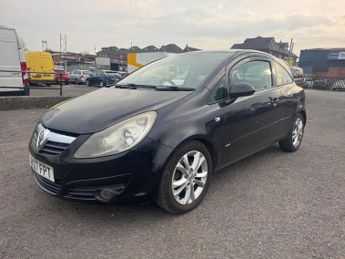 VAUXHALL CORSA 1.7 CDTi 16v SXi Hatchback 3dr Diesel Manual (130 g/km, 123 bhp)