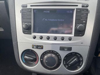 VAUXHALL CORSA 1.7 CDTi 16v SXi Hatchback 3dr Diesel Manual (130 g/km, 123 bhp)