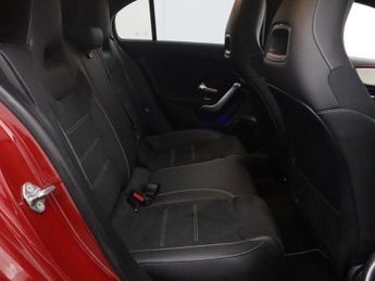 MERCEDES-BENZ A-CLASS 1.3 A180 AMG Line Edition (Executive) Hatchback 5dr Petrol 7G-DC