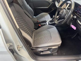 AUDI A1 1.0 TFSI 30 Sport Sportback 5dr Petrol S Tronic Euro 6 (s/s) (11