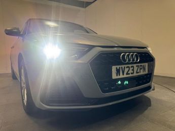 AUDI A1 1.0 TFSI 30 Sport Sportback 5dr Petrol S Tronic Euro 6 (s/s) (11