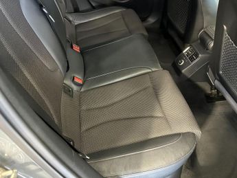 AUDI A3 1.5 TFSI CoD 35 S line Saloon 4dr Petrol S Tronic Euro 6 (s/s) (