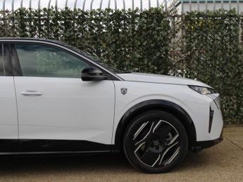 PEUGEOT E-3008 73kWh GT SUV 5dr Electric Auto (210 ps)