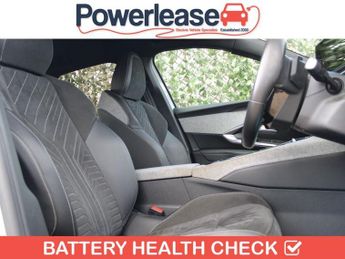 PEUGEOT E-3008 73kWh GT SUV 5dr Electric Auto (210 ps)