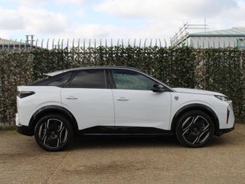 PEUGEOT E-3008 73kWh GT SUV 5dr Electric Auto (210 ps)