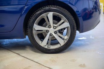 PEUGEOT 308 1.2 PureTech Tech Edition Hatchback 5dr Petrol EAT Euro 6 (s/s) 