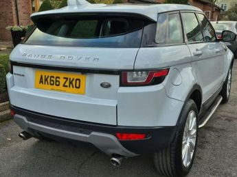LAND ROVER RANGE ROVER EVOQUE 2.0 TD4 SE Tech SUV 5dr Diesel Auto 4WD Euro 6 (s/s) (180 ps)