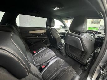 PEUGEOT 5008 1.2 PureTech GT SUV 5dr Petrol EAT Euro 6 (s/s) (130 ps)