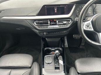 BMW 1 SERIES 1.5 118i M Sport Hatchback 5dr Petrol DCT Euro 6 (s/s) (140 ps)