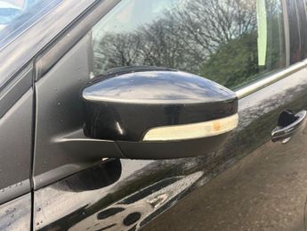 FORD KUGA 2.0 TDCi Titanium SUV 5dr Diesel Powershift AWD Euro 5 (163 ps)