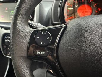 PEUGEOT 108 1.0 Active Top! 3dr Petrol Manual Euro 6 (68 ps)