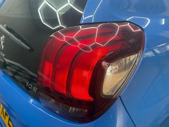 PEUGEOT 108 1.0 Active Top! 3dr Petrol Manual Euro 6 (68 ps)