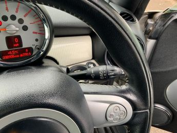 MINI HATCH 1.6L 3d  122 BHP