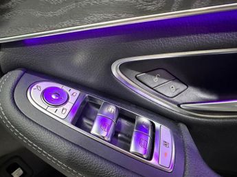 MERCEDES-BENZ C CLASS 2.0 C300 AMG Line Edition (Premium) Saloon 4dr Petrol G-Tronic+ 