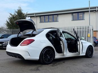 MERCEDES-BENZ C-CLASS 2.1 C220d AMG Line (Premium) Saloon 4dr Diesel G-Tronic+ Euro 6 