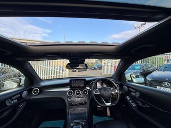 MERCEDES-BENZ GLC 2.1 GLC220d AMG Line (Premium Plus) Coupe 5dr Diesel G-Tronic+ 4