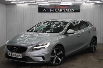 Volvo V40 2.0 D4 R-Design Hatchback 5dr Diesel Manual Euro 6 (s/s) (190 ps
