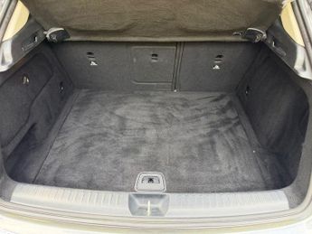 MERCEDES-BENZ GLA 1.6 GLA180 Urban Edition SUV 5dr Auto 