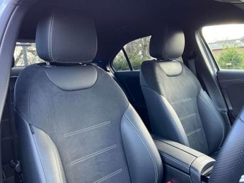 MERCEDES-BENZ A-CLASS 1.3 A 250 AMG Line Edition Premium E Auto 4dr