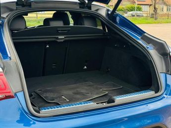 MERCEDES-BENZ GLC 2.0 GLC220d AMG Line Coupe 5dr Diesel G-Tronic+ 4MATIC Euro 6 (s