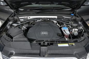 AUDI Q5 3.0 TDI V6 S line Plus SUV 5dr Diesel S Tronic quattro Euro 5 (s