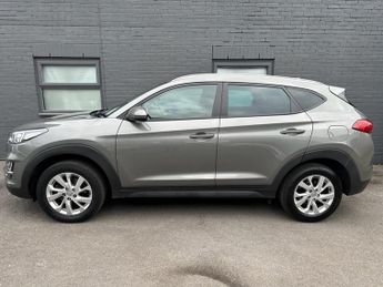 HYUNDAI TUCSON 1.6 GDi SE Nav SUV 5dr Petrol Manual Euro 6 (s/s) (132 ps)