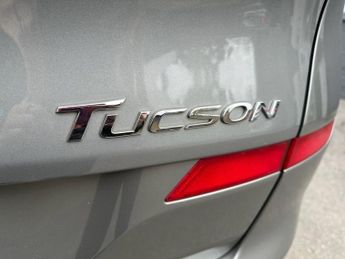 HYUNDAI TUCSON 1.6 GDi SE Nav SUV 5dr Petrol Manual Euro 6 (s/s) (132 ps)