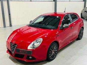 ALFA ROMEO GIULIETTA 2.0 JTDM-2 QV Line Hatchback 5dr Diesel TCT Euro 5 (s/s) (175 bh